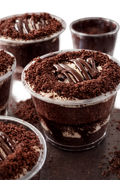 Cookies & Cream Cake (12oz)